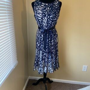 Jessica Howard Navy and White Patterned Midi Dress
